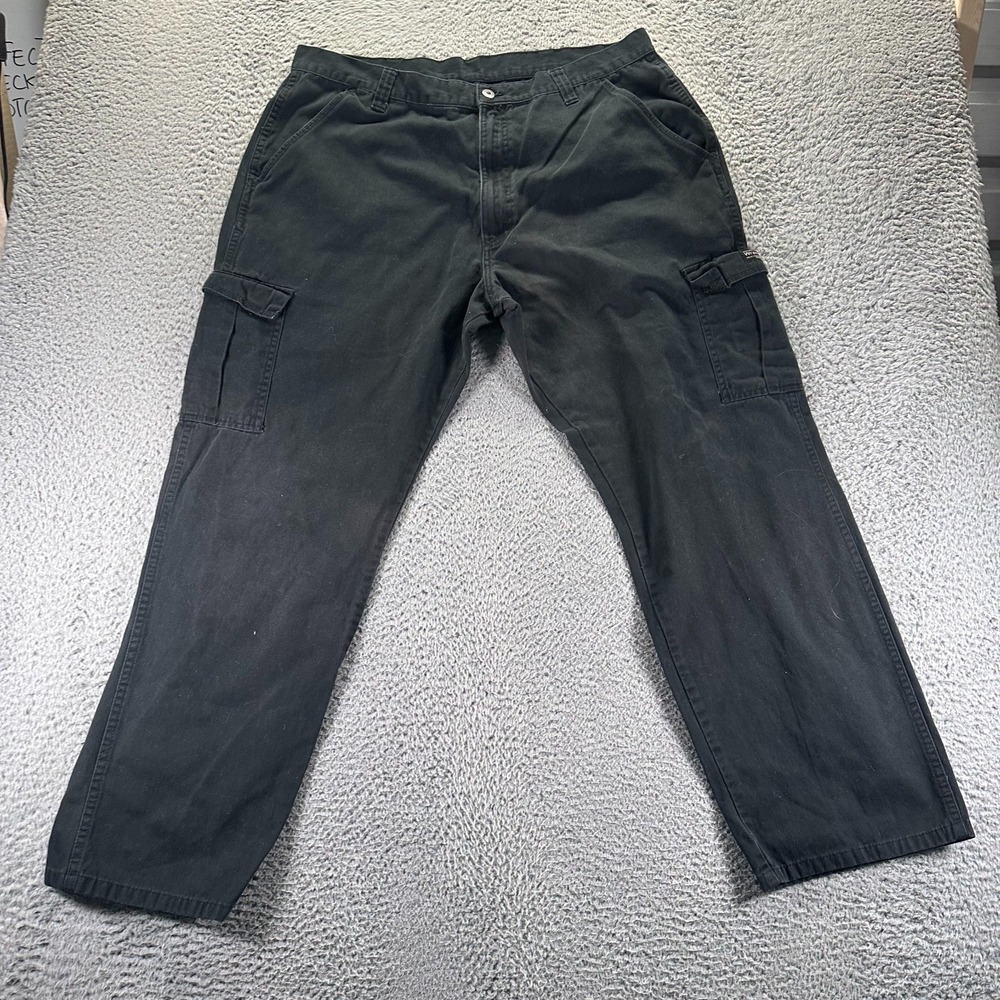 Wrangler Jeans Men's 39x32 Black Cotton Denim Straight Cargo Workwear Utility